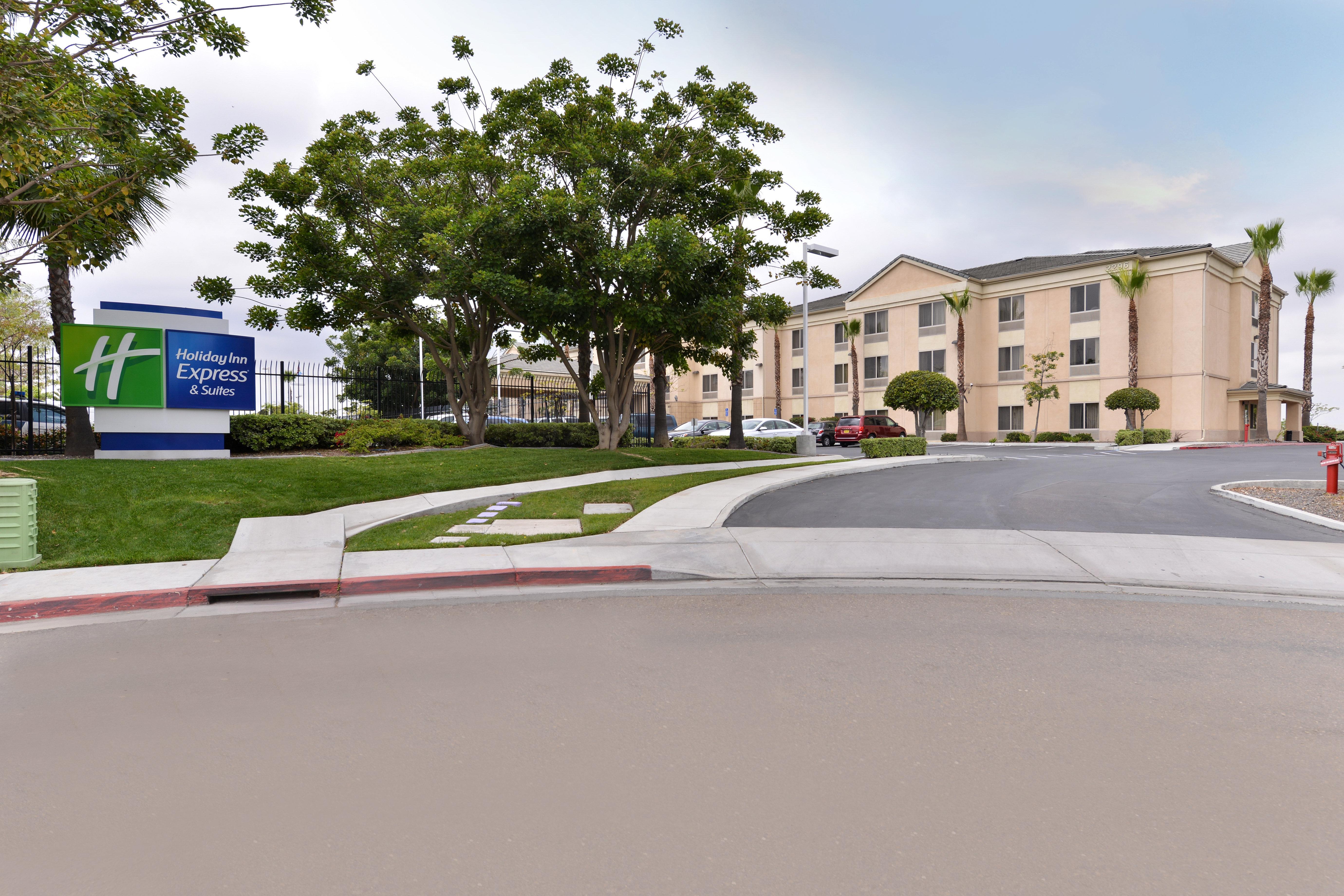 Holiday Inn Express San Diego - Otay Mesa, An Ihg Hotel מראה חיצוני תמונה