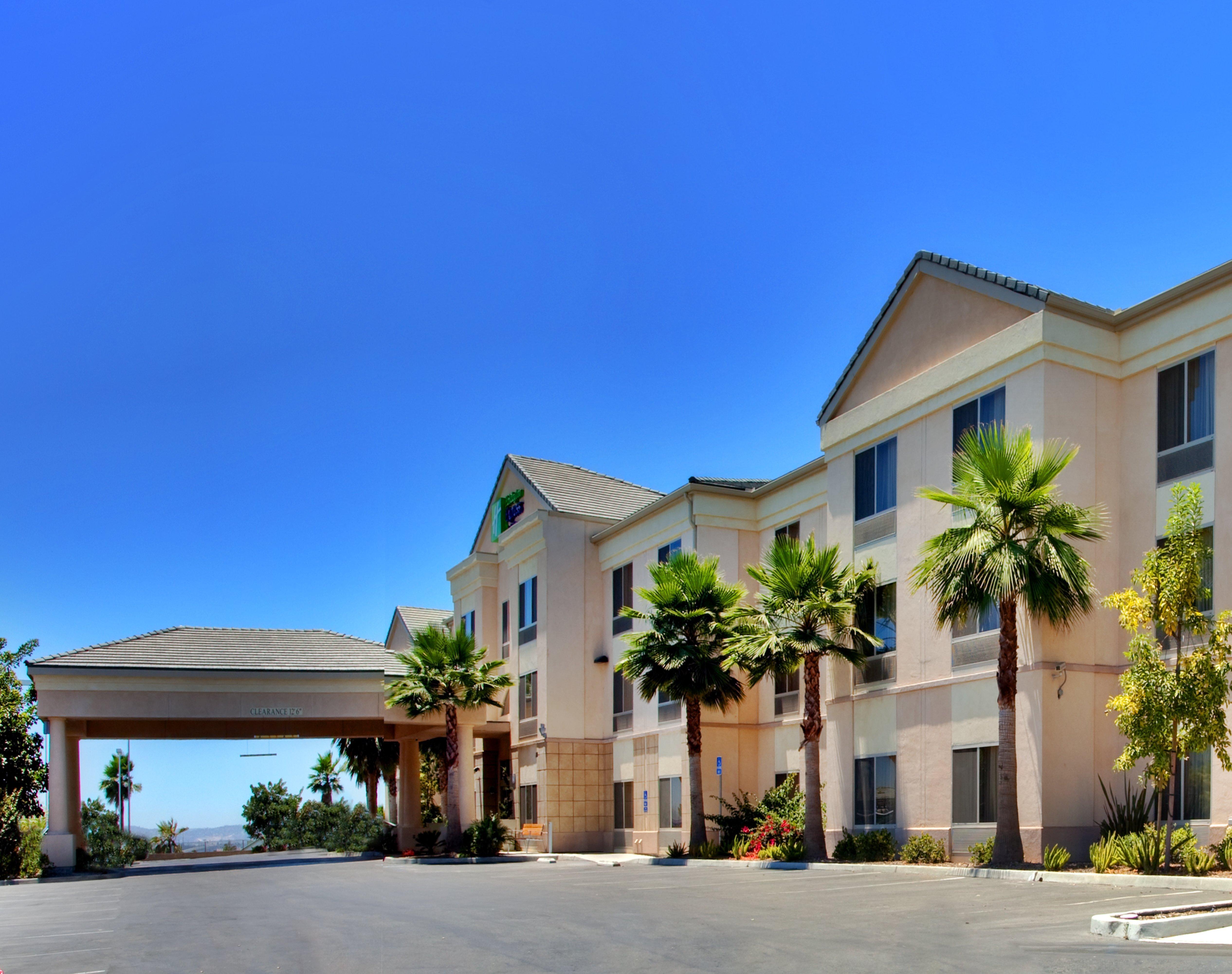 Holiday Inn Express San Diego - Otay Mesa, An Ihg Hotel מראה חיצוני תמונה