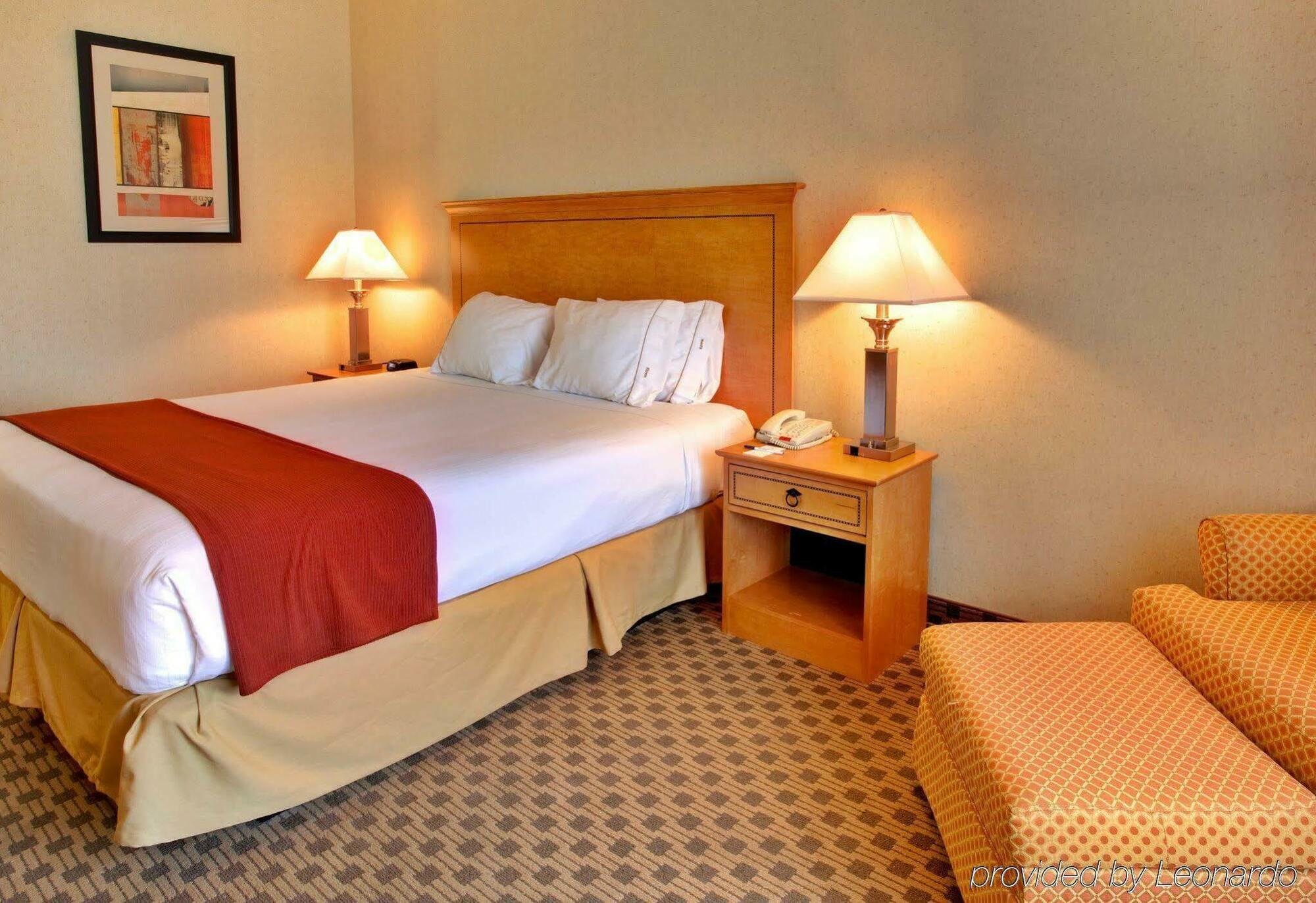 Holiday Inn Express San Diego - Otay Mesa, An Ihg Hotel מראה חיצוני תמונה